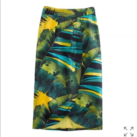 J. Crew crossover skirt in palm leaf - Picture 3 of 12